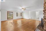18028 Almond Rd - Photo 13