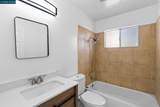 626 28Th St - Photo 18