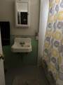 33 Lewis Avenue - Photo 5