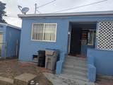 521 Santa Ana Avenue - Photo 2