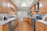 1607 Grace Avenue - Photo 14