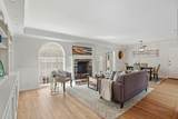 180 Windsor Court - Photo 4
