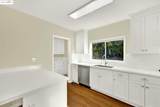 2106 Woodbine Ave - Photo 12