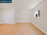 2910 Almond St - Photo 32