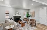 7807 Outlook Ave - Photo 11