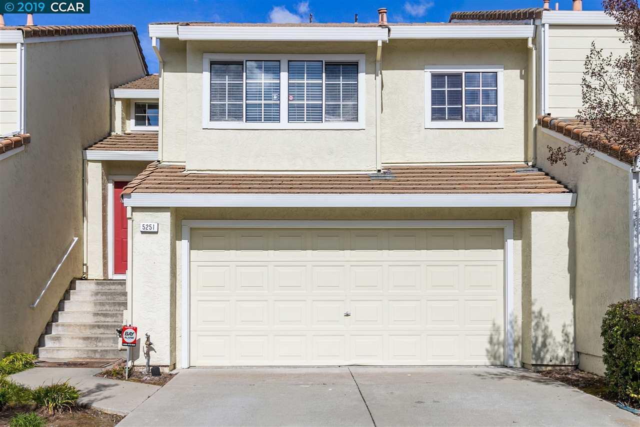 5251 Pebble Glen Dr - Photo 1