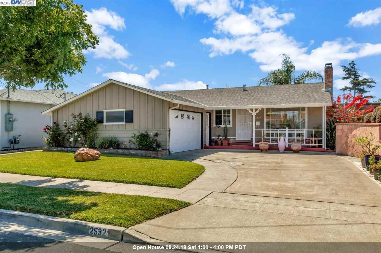 2532 Cryer St - Photo 1