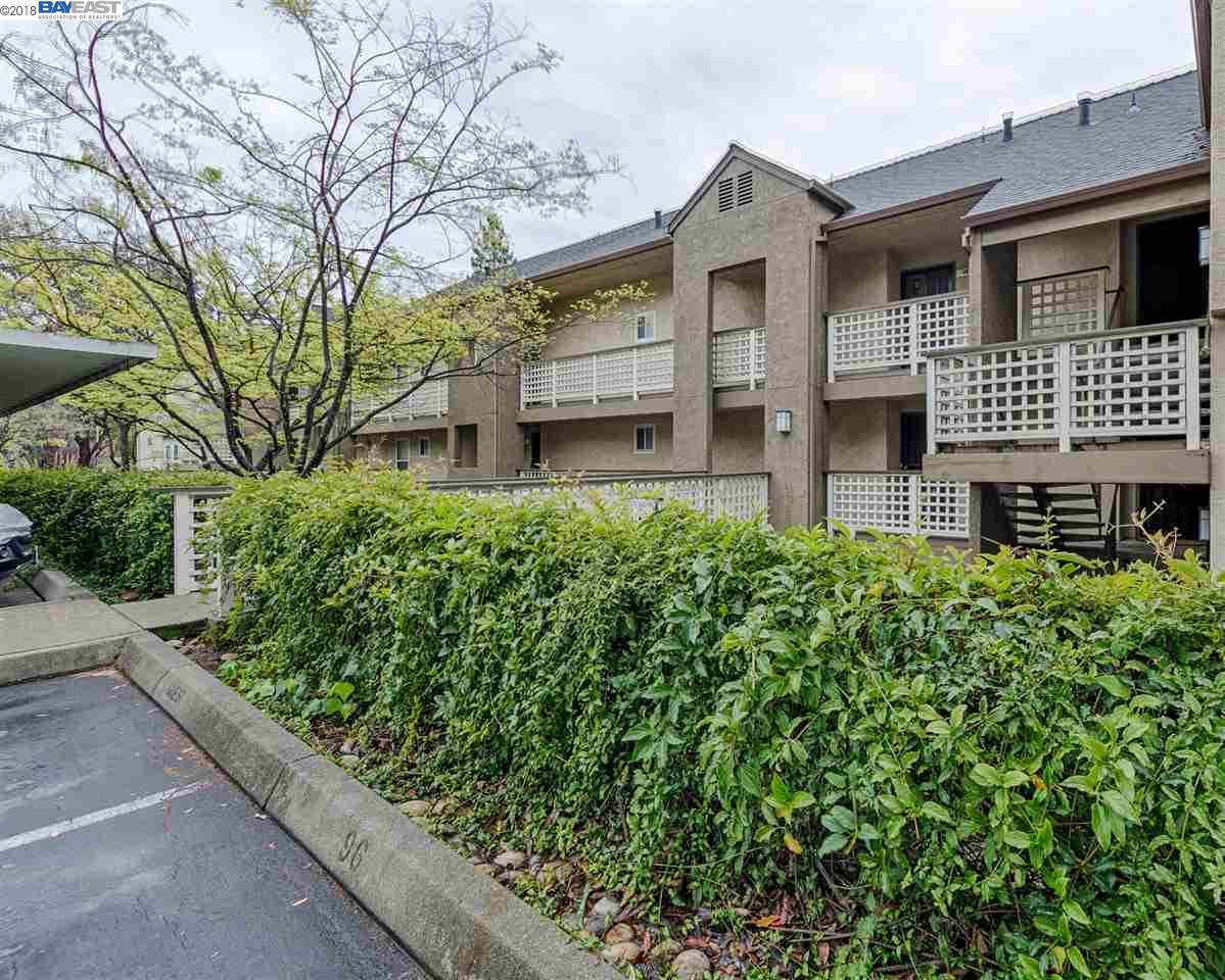 695 Bristol Dr - Photo 1