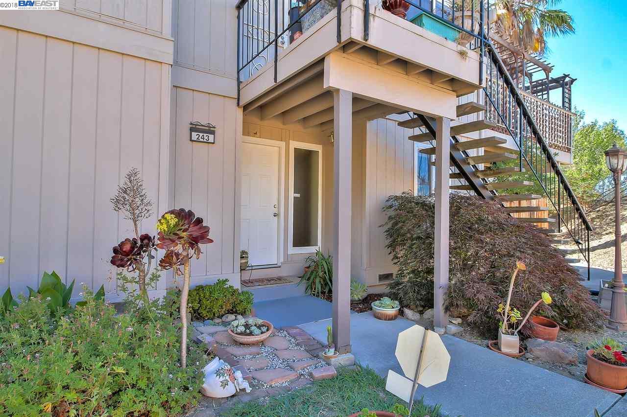 243 Arana Dr - Photo 1