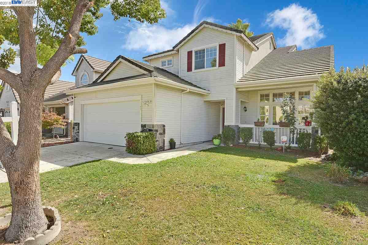 1143 Klemeyer Cir - Photo 1