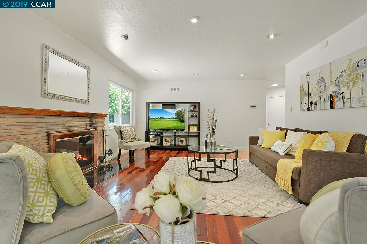 61 Laurel Lane - Photo 1