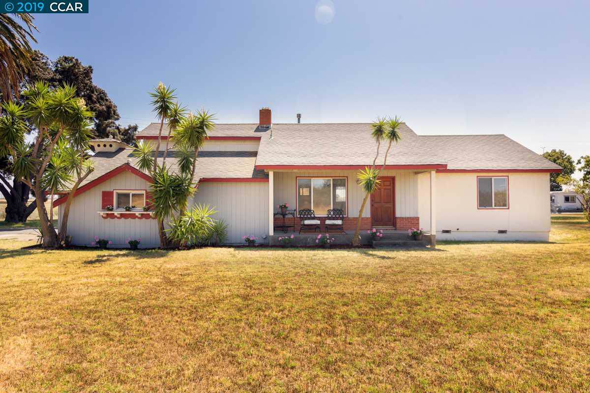 4201 Lelia Dr - Photo 1