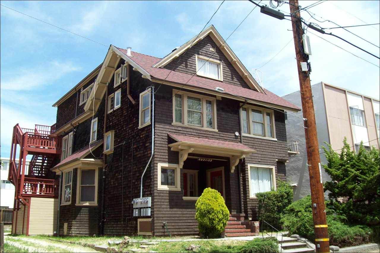 2321 Blake St - Photo 1
