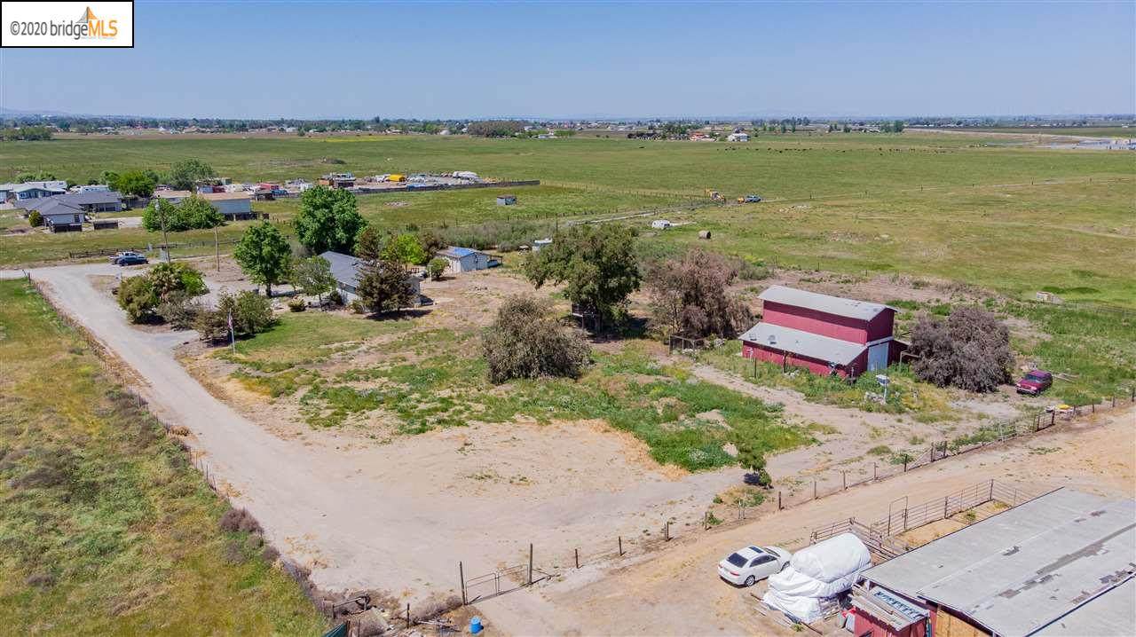 3020 Delta Rd - Photo 1