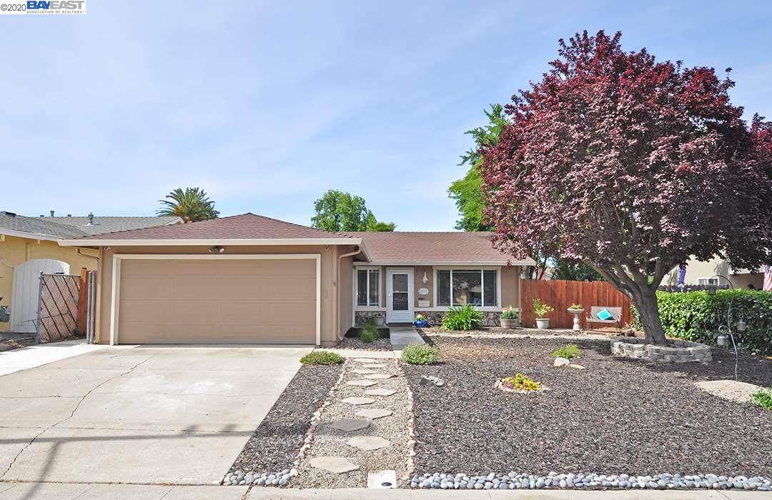 5259 Charlotte Way - Photo 1 5259 Charlotte Way - Photo 1
