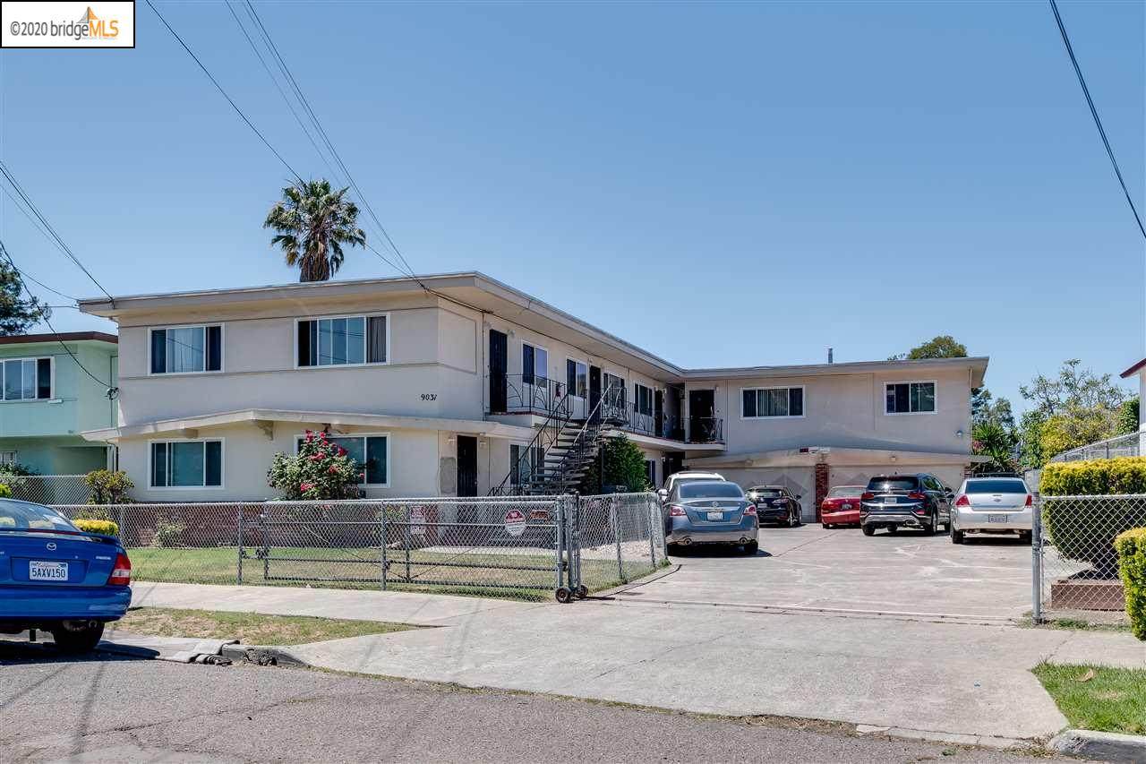 9031 Hillside - Photo 1