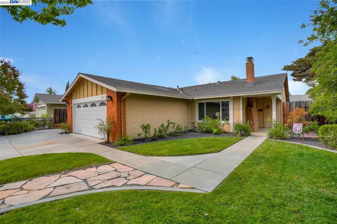 721 Geraldine St - Photo 1