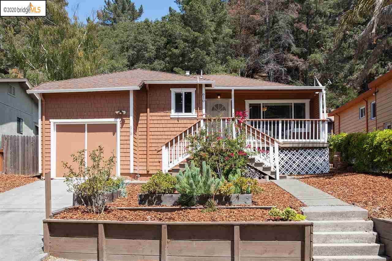 610 Andrews Way - Photo 1