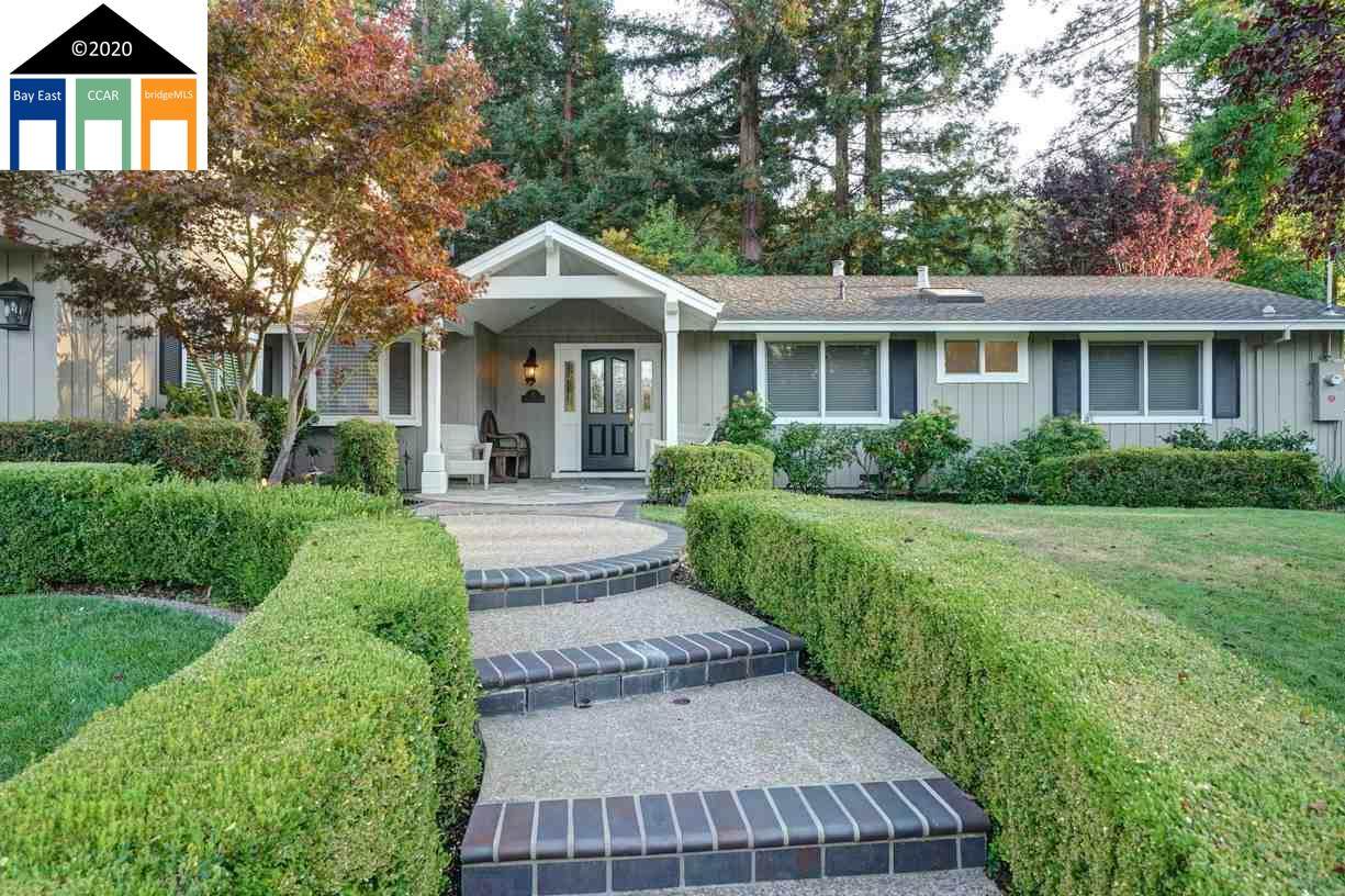 8 Warwick Ct - Photo 1