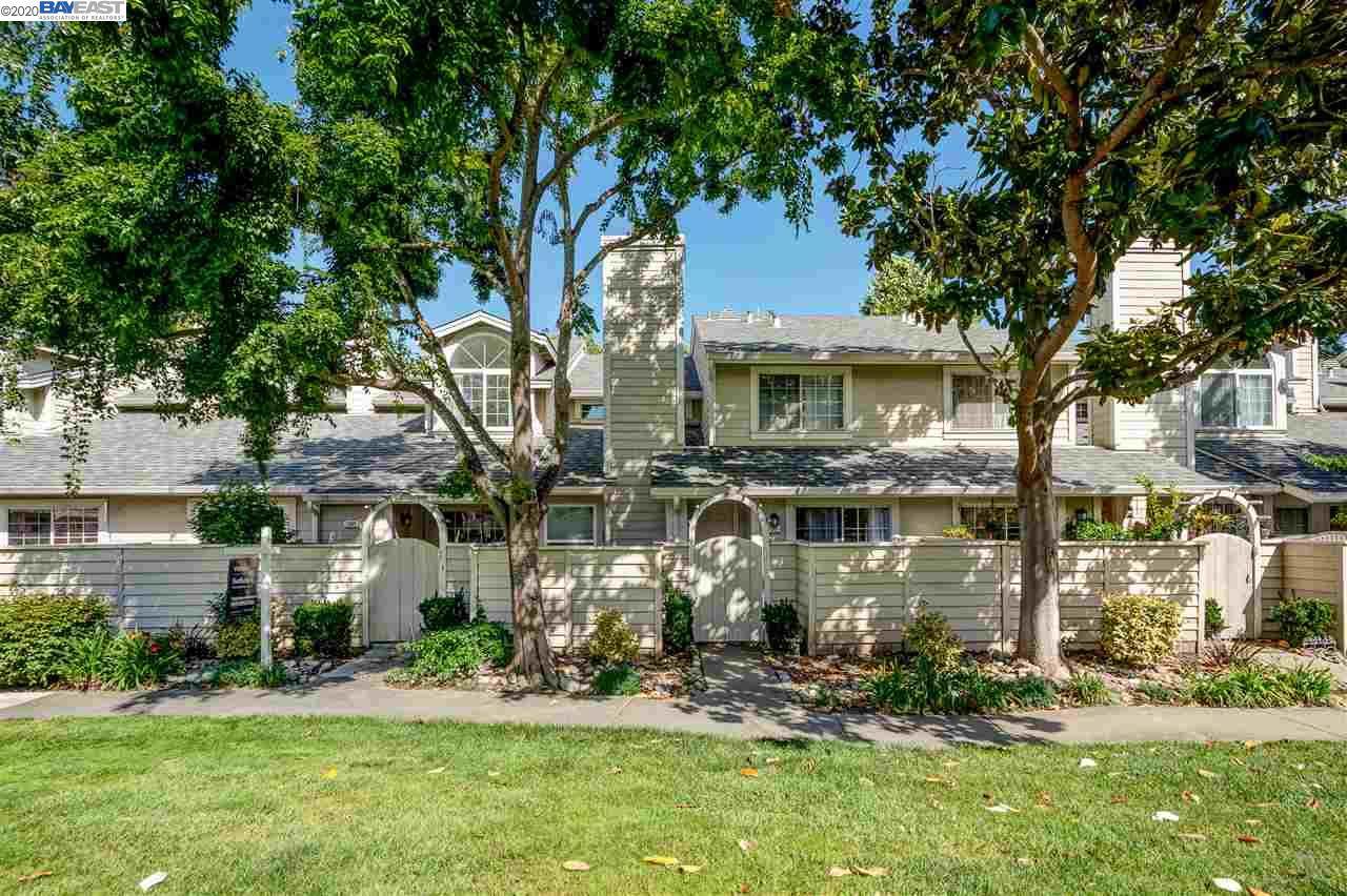 7365 Stonedale Dr - Photo 1