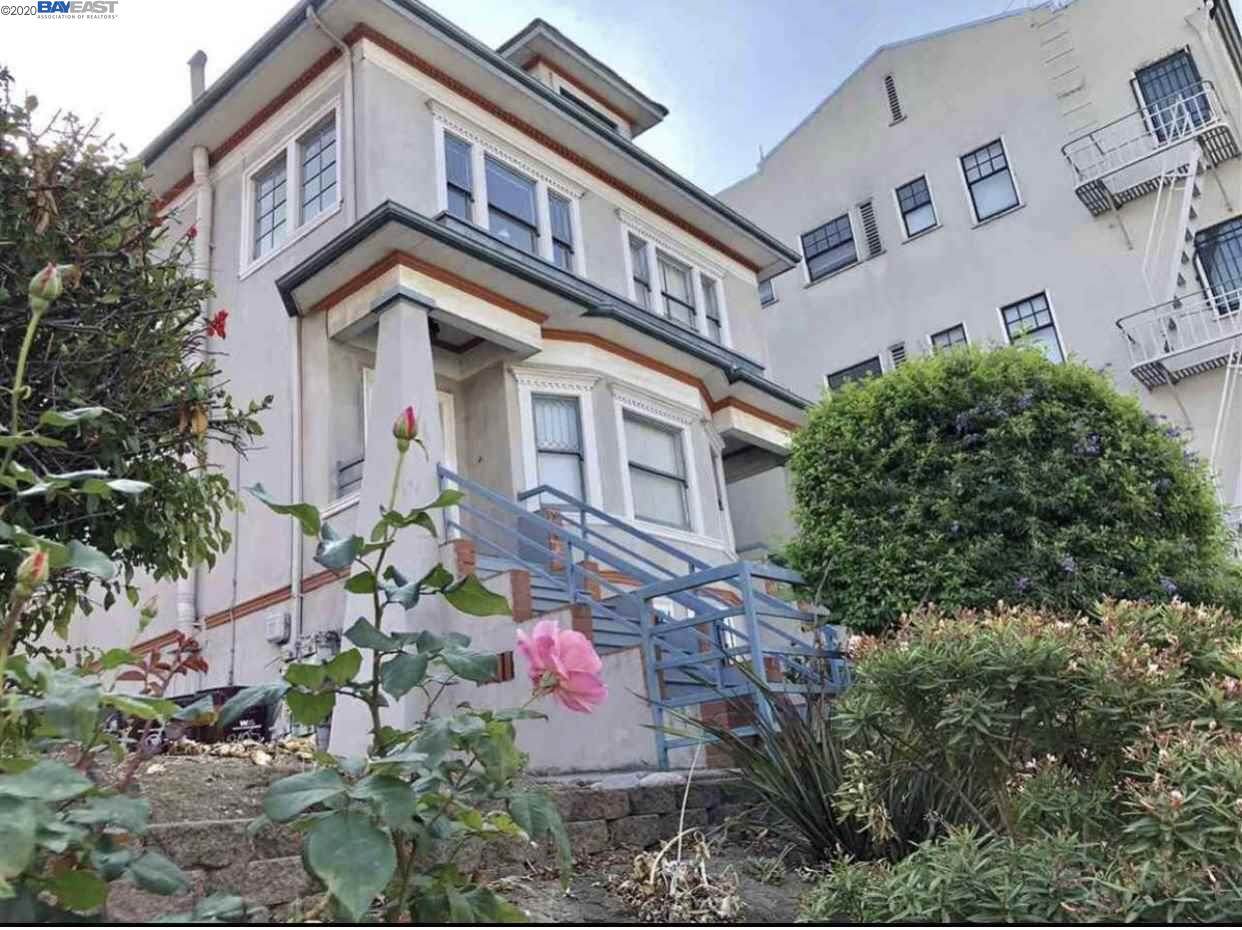 4026 Broadway - Photo 1