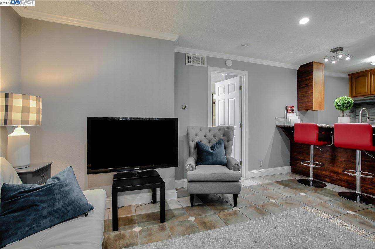 29627 Desert Oak Ct - Photo 1