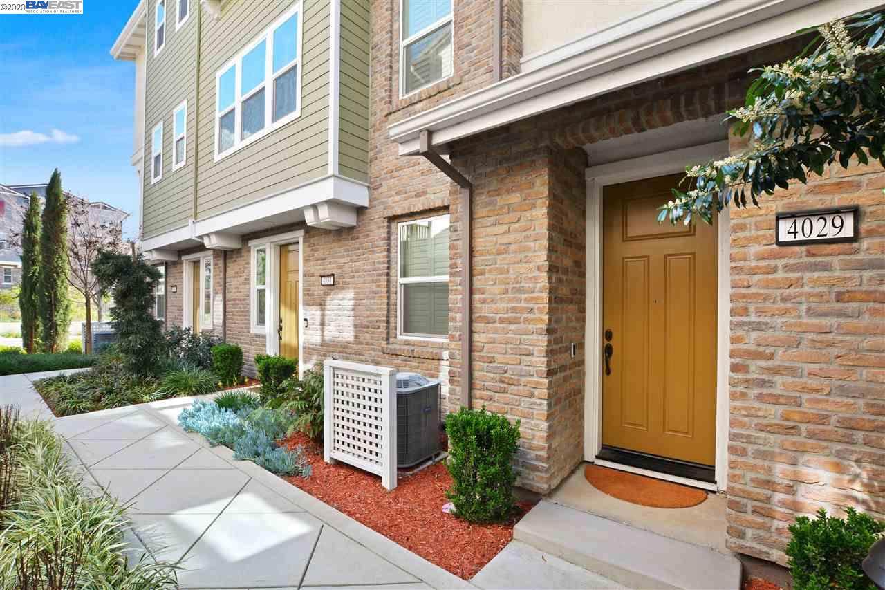 4029 Clare St - Photo 1