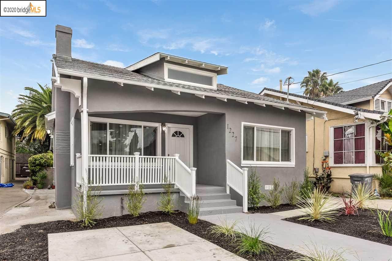 1227 Ashby Ave - Photo 1