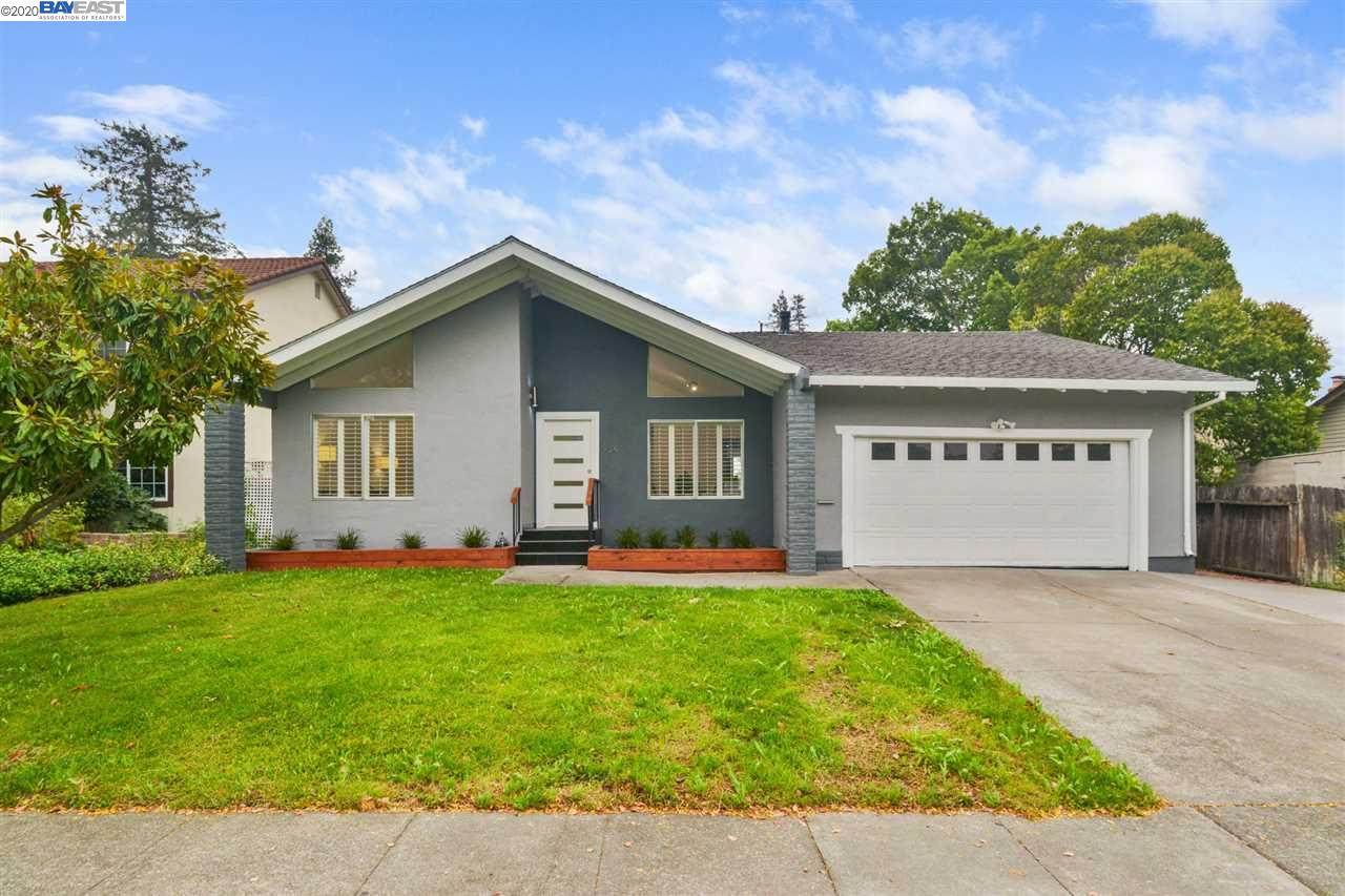 904 Ely Blvd - Photo 1