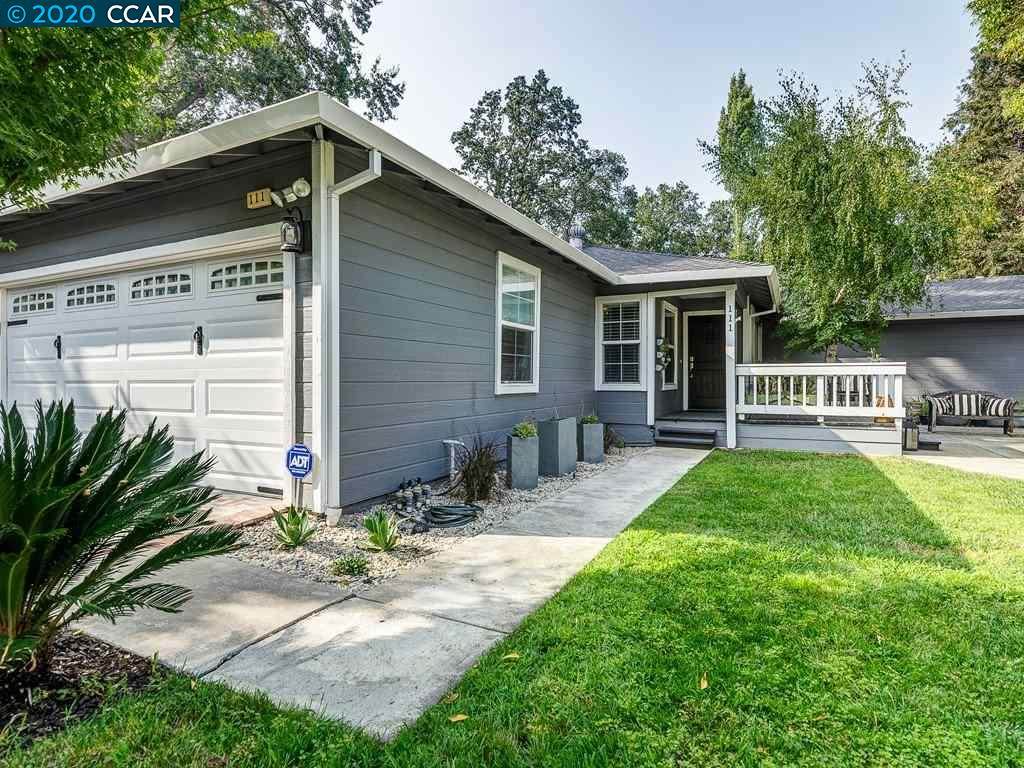 111 Hardy Cir - Photo 1