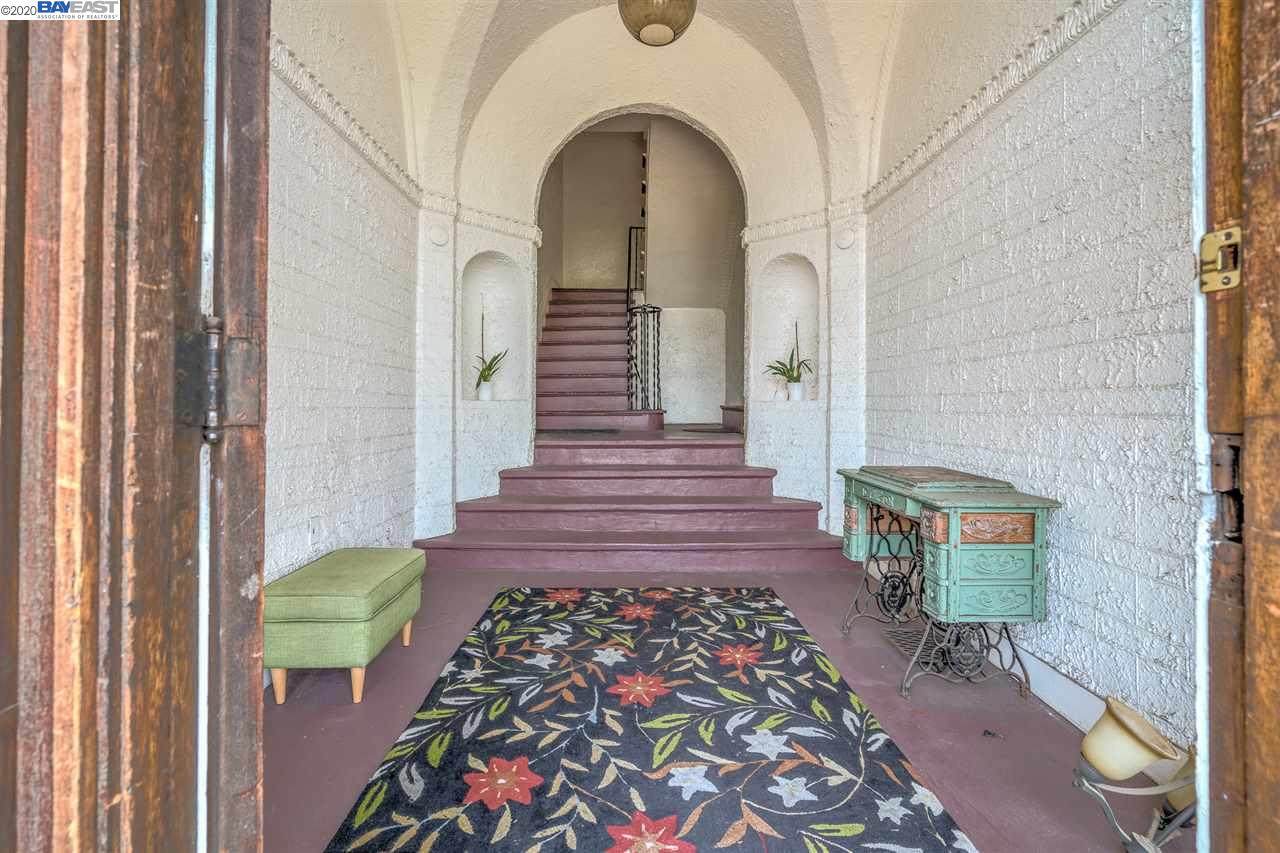 621 Valle Vista Ave - Photo 1