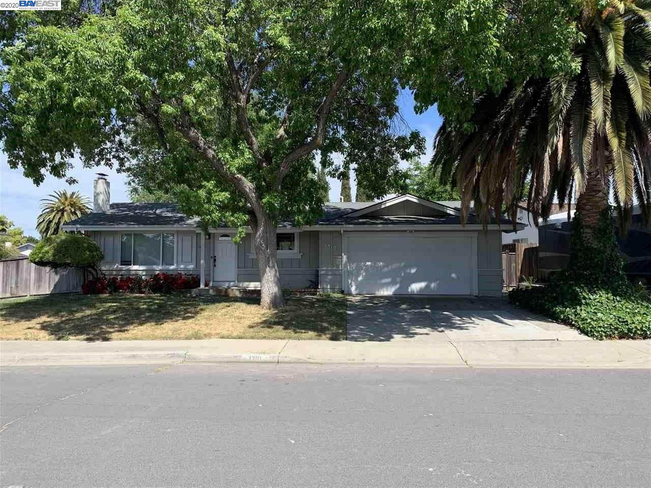 1310 Calais Ave - Photo 1