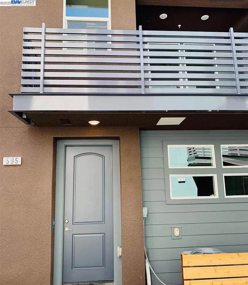 595 Clover Cir - Photo 1