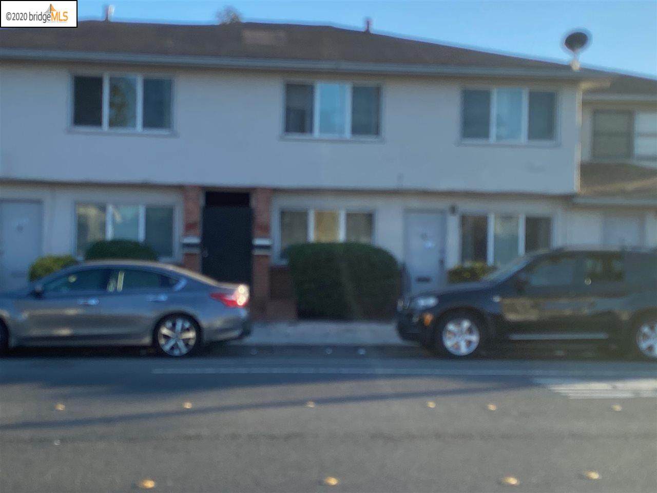 3316 Barrett Ave - Photo 1