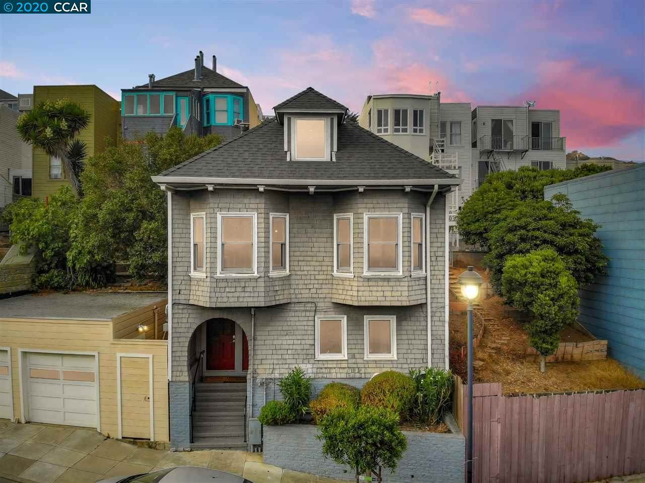 132 Corbett Ave - Photo 1