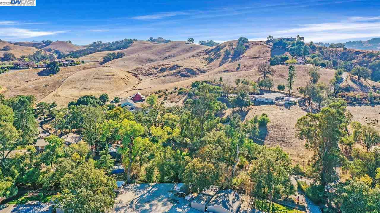 970 Happy Valley Rd. - Photo 1