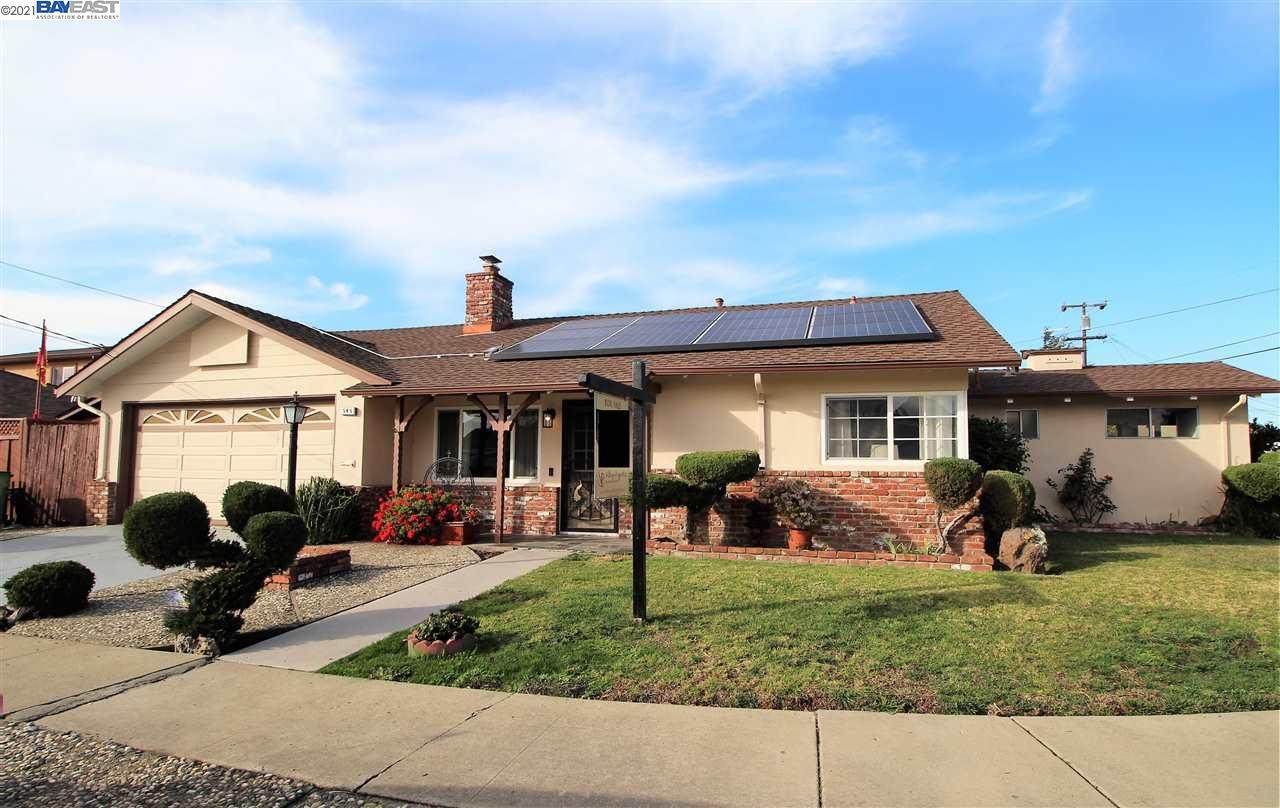 545 Sequoia Rd - Photo 1