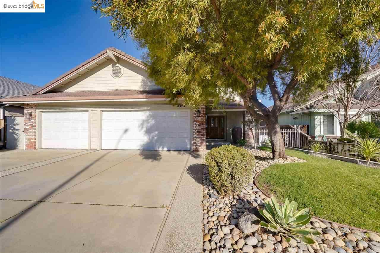 4325 Monterey Ct - Photo 1