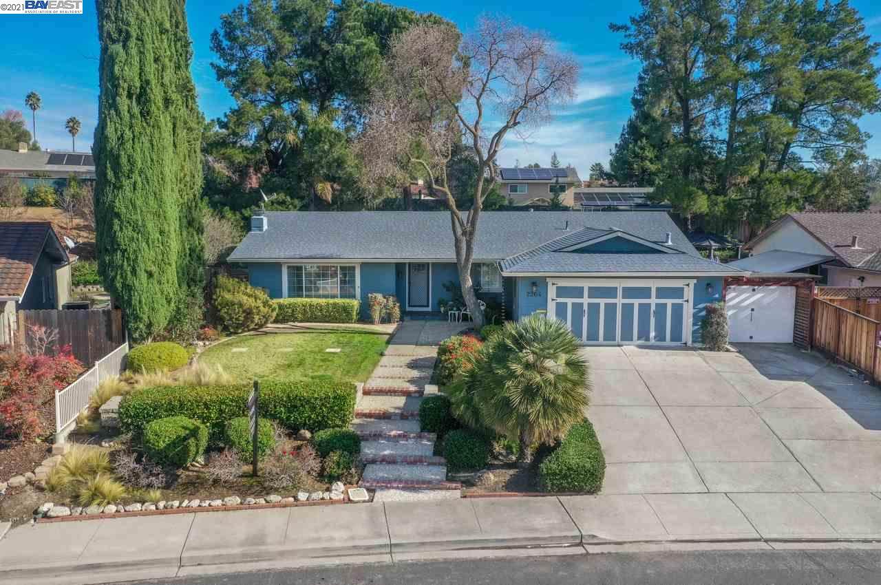 2264 Stonebridge Rd - Photo 1