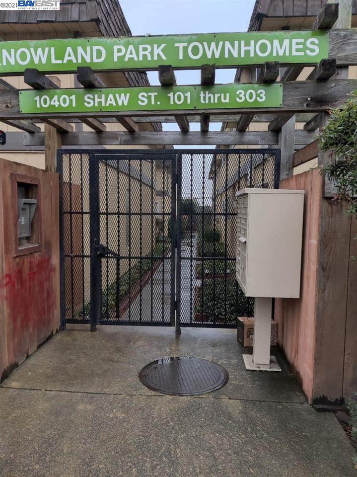 10401 Shaw St - Photo 1