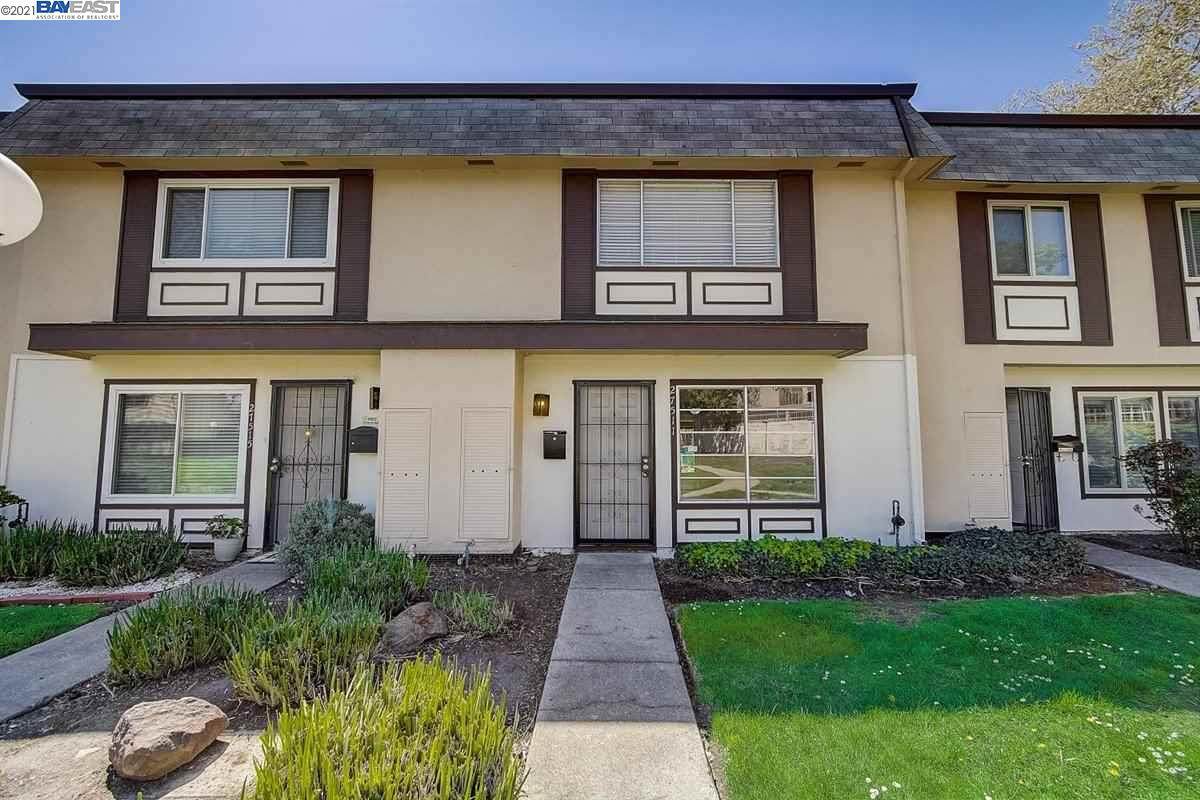 27511 Ponderosa Ct - Photo 1