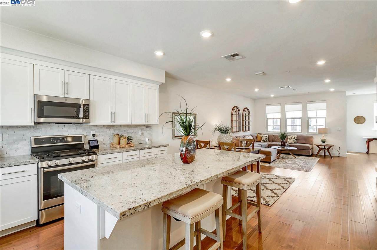 8645 Seawind Way - Photo 1