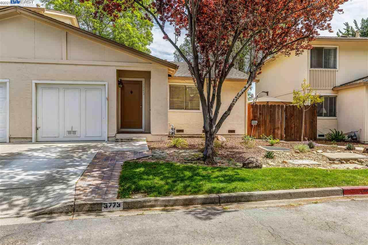 3773 Thistle Way - Photo 1