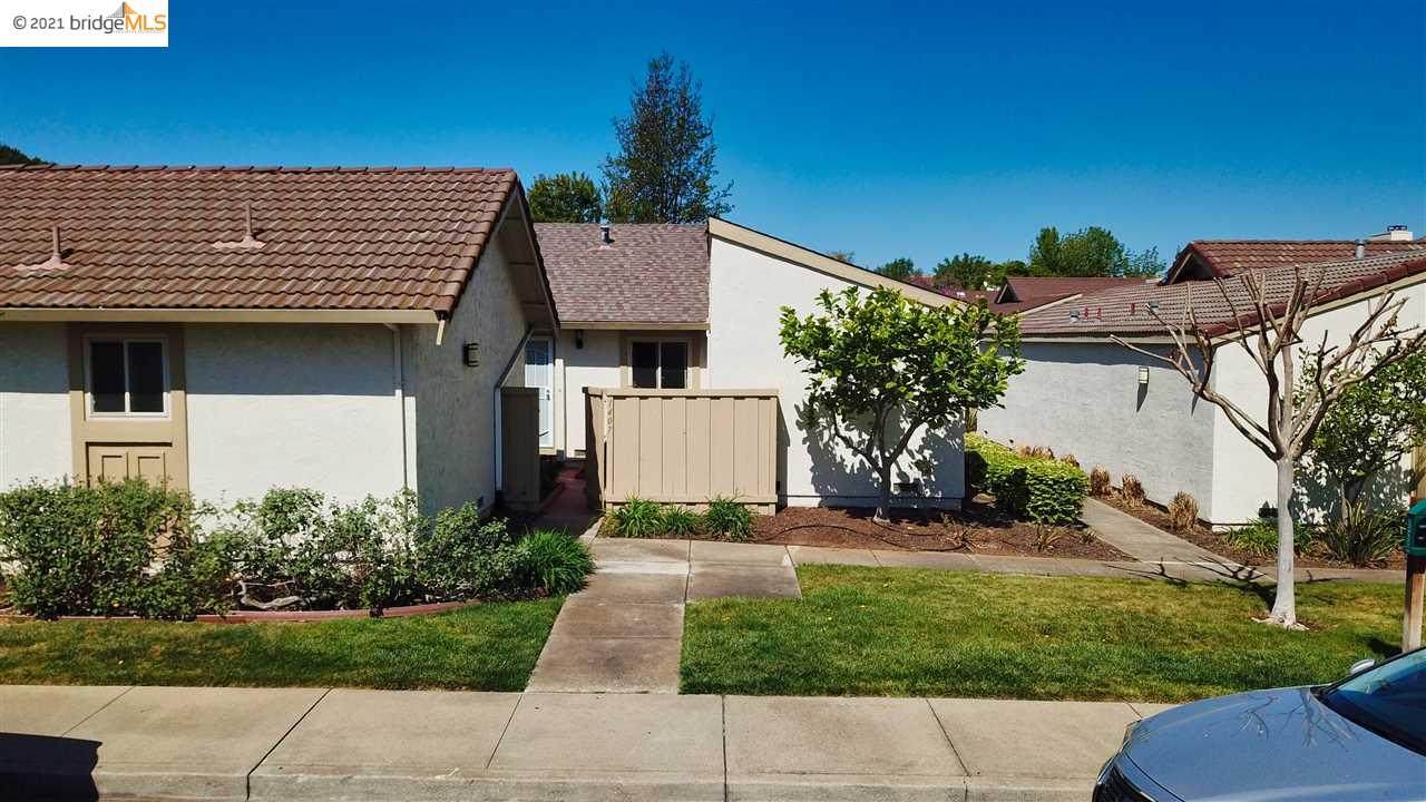 1407 Indian Ln - Photo 1