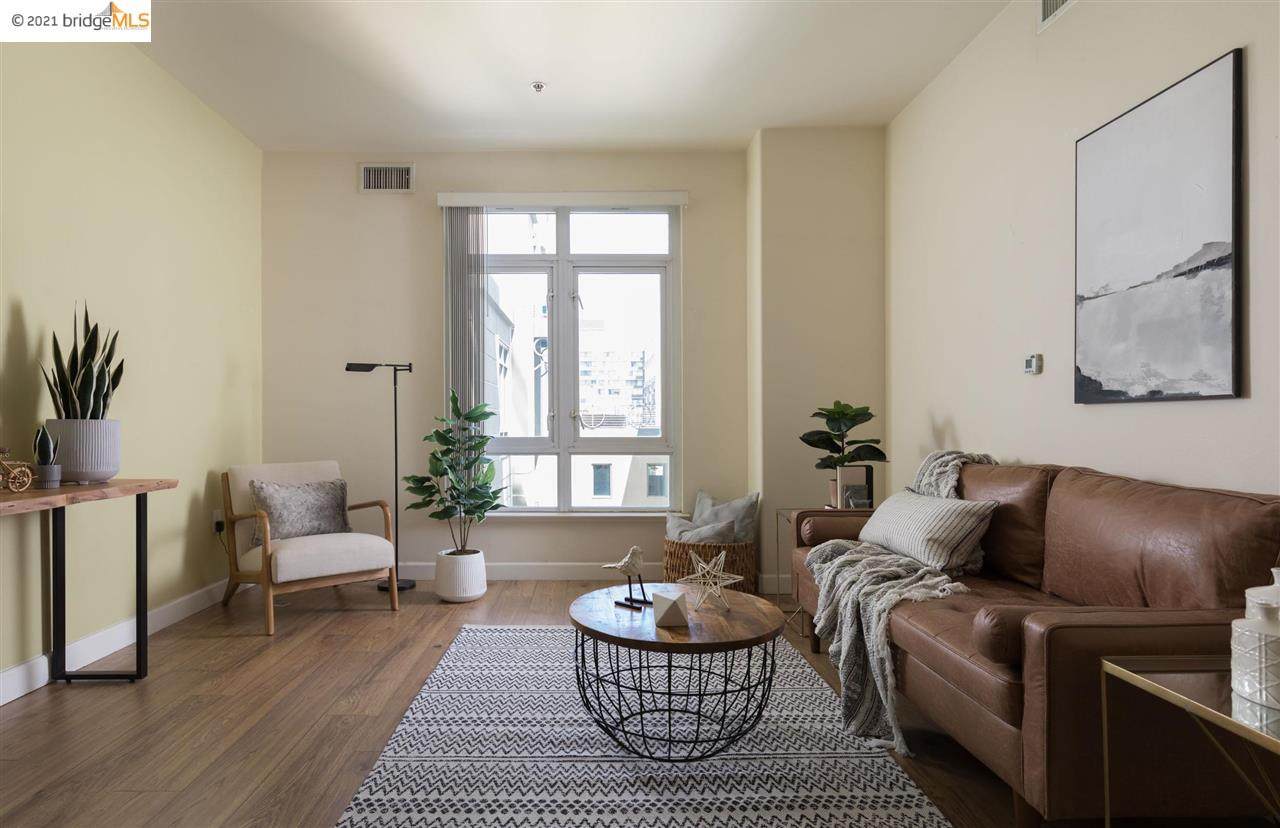 423 7th St - Photo 1