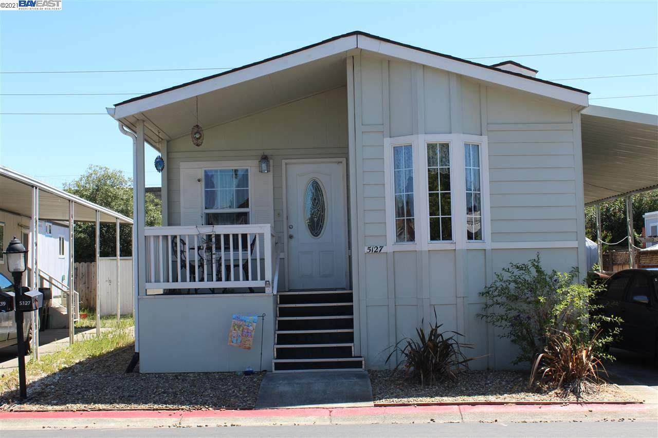 5127 Sundance - Photo 1