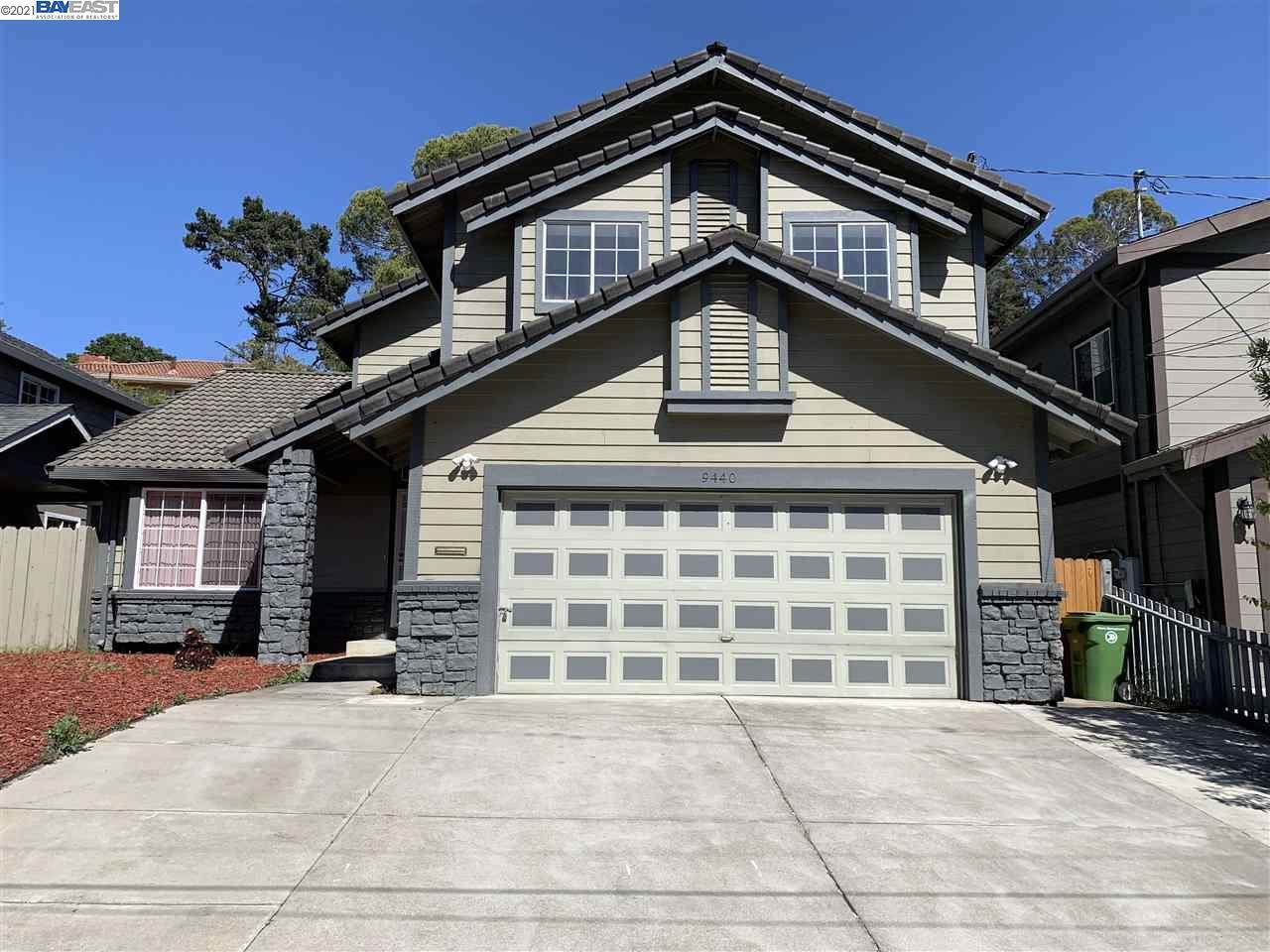 9440 Mountain Blvd - Photo 1