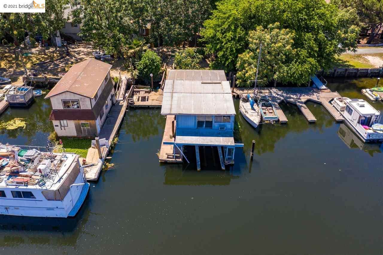 4866 Sandmound Blvd - Photo 1
