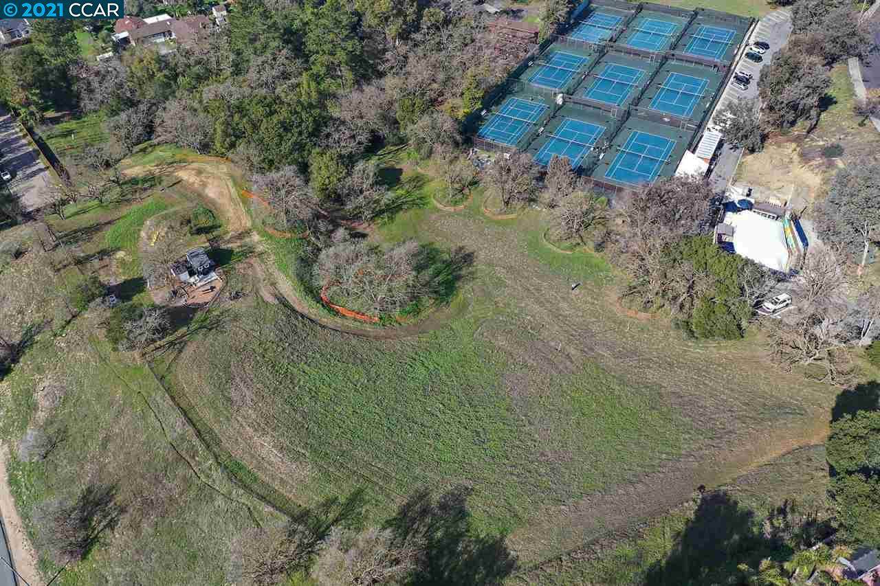 1050 Circle Creek Drive - Photo 1