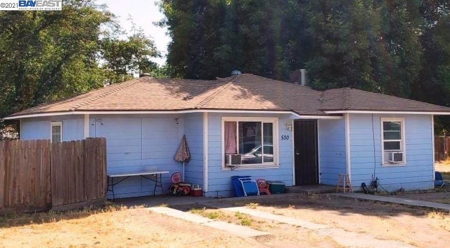 400 Colusa Ave - Photo 1